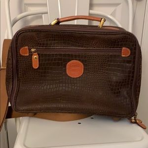 Bric’s Travel Purse